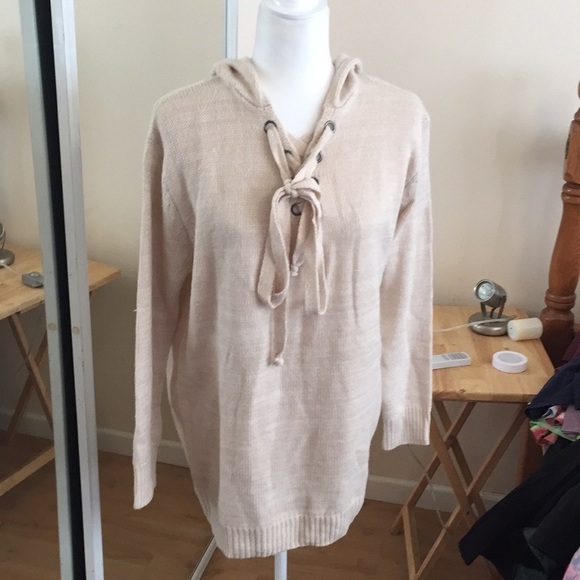 ILLA ILLA Tops - L ILLA ILLA Sweater A06 55